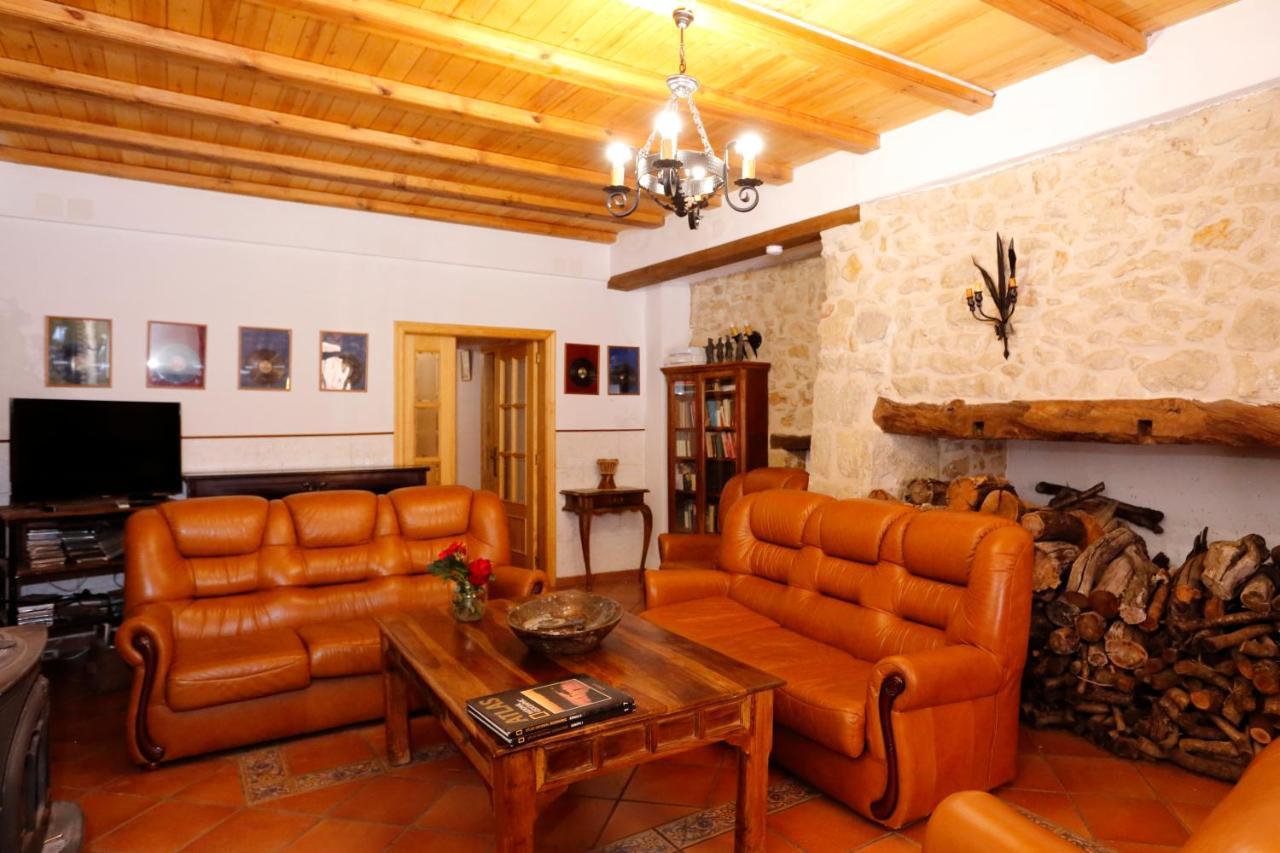Hostal Ca Miquelet - Turistrat Albocácer Exterior foto