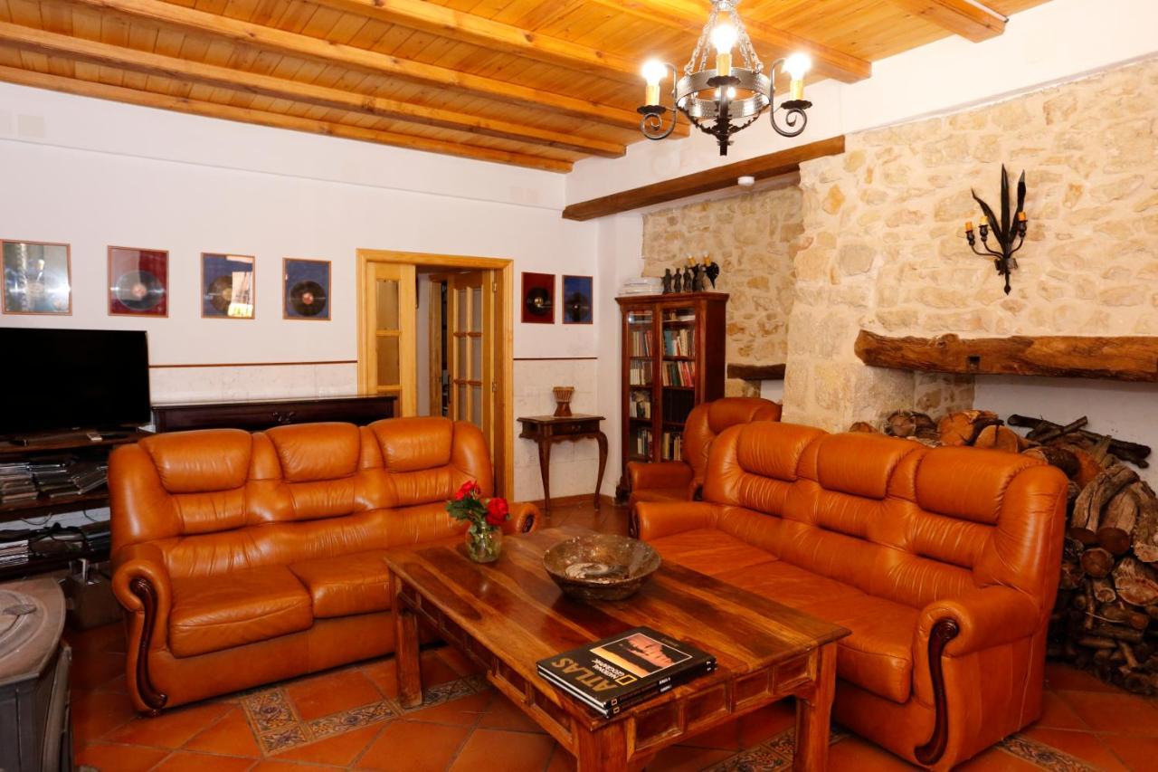 Hostal Ca Miquelet - Turistrat Albocácer Exterior foto